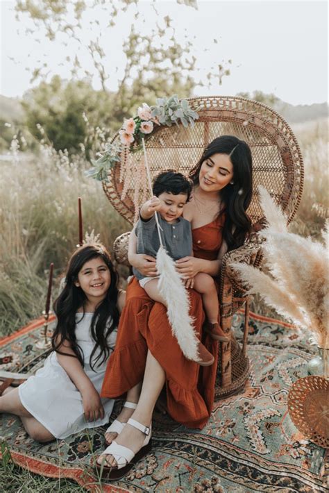 mother's day photoshoot outfits